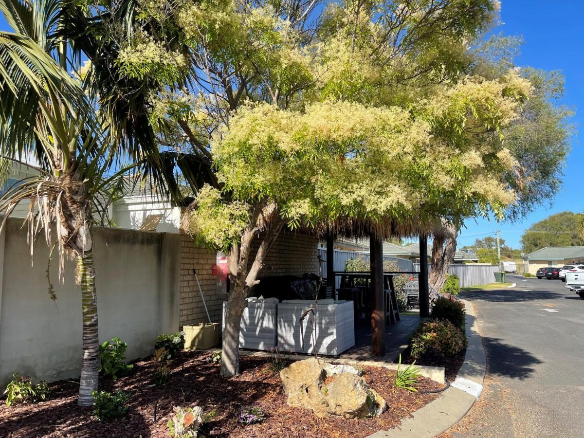 Gale Street Motel & Villas Busselton Exterior foto